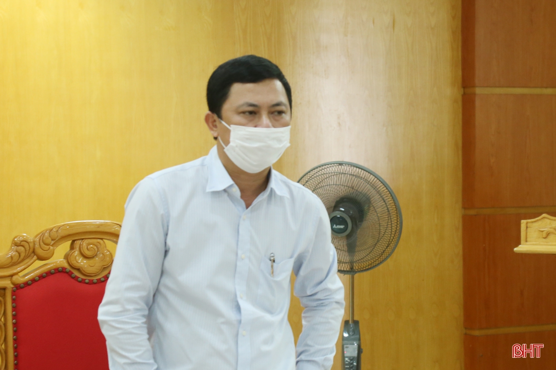 Tăng số lượng xét nghiệm ngẫu nhiên người từ các vùng dịch về trên địa bàn Hà Tĩnh