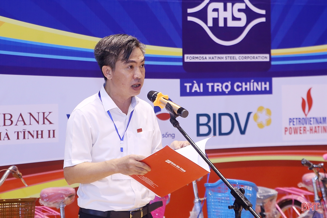 Hơn 270 VĐV tranh tài Giải Bóng bàn các CLB mở rộng Báo Hà Tĩnh