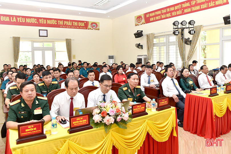 Đại biểu dự đại hội.