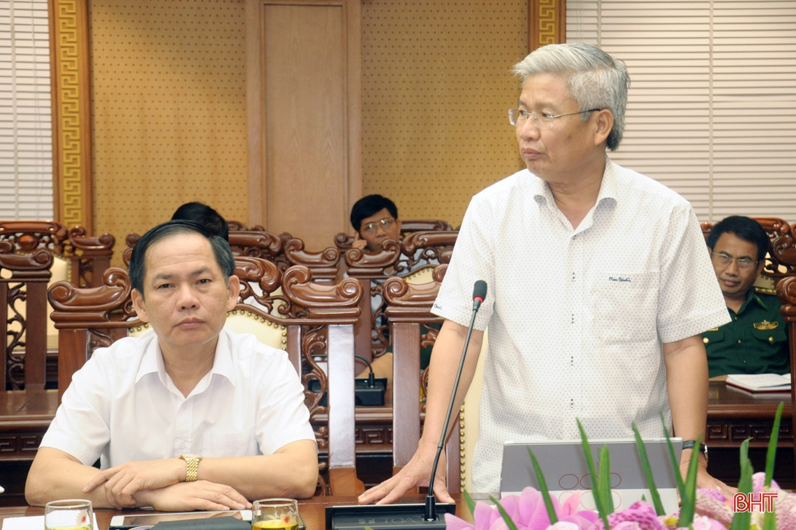 Hà Tĩnh triển khai hiệu quả 13 chương trình trọng tâm thi đua chào mừng đại hội Đảng các cấp