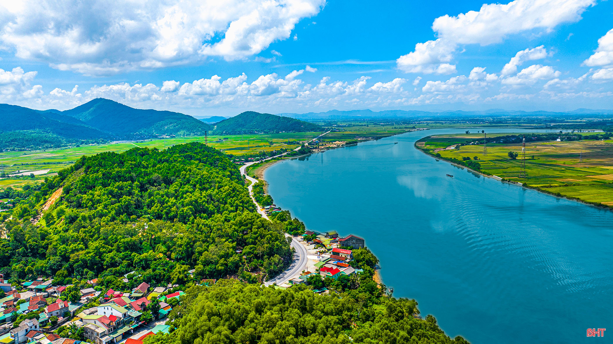 DJI_0518-HDR-copy-2.jpg