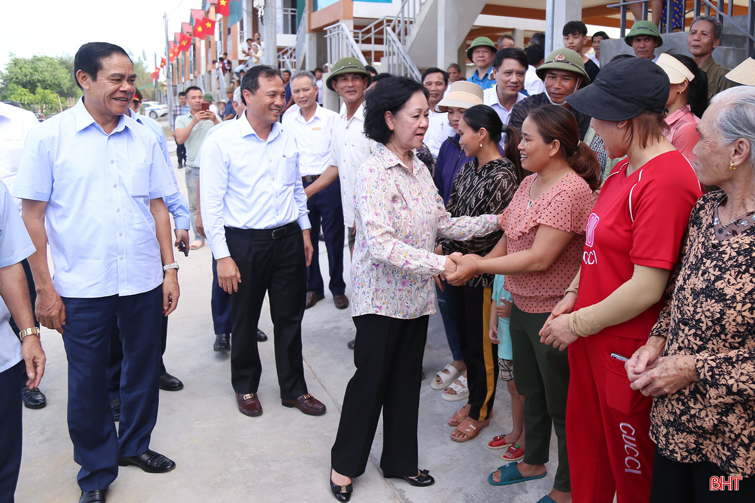 Thường-trực-Ban-Bí-thư-Trương-Thị-mai---Thu-Hà.jpg