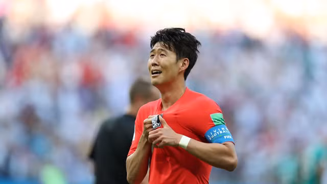 Đức tủi hổ rời World Cup, Brazil đụng Mexico ở vòng 1/8