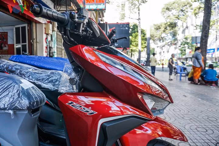 Hình ảnh chi tiết Honda Click 2018 giá 70 triệu đồng tại Việt Nam
