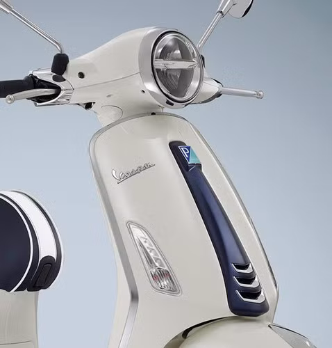 Piaggio tung 2 phiên bản Vespa đặc biệt kỷ niệm 50 năm
