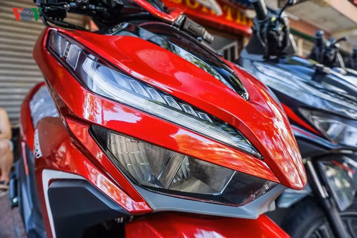 Hình ảnh chi tiết Honda Click 2018 giá 70 triệu đồng tại Việt Nam