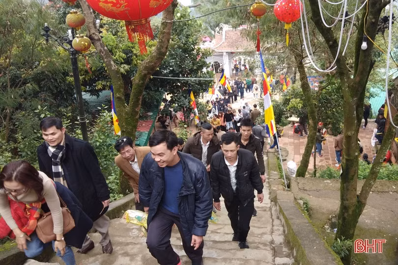 Hà Tĩnh chính thức dừng tất cả lễ hội, giải đấu thể thao vì dịch nCoV