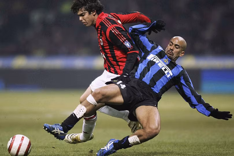 Derby thành Milano: Giữa đôi bờ thực tại