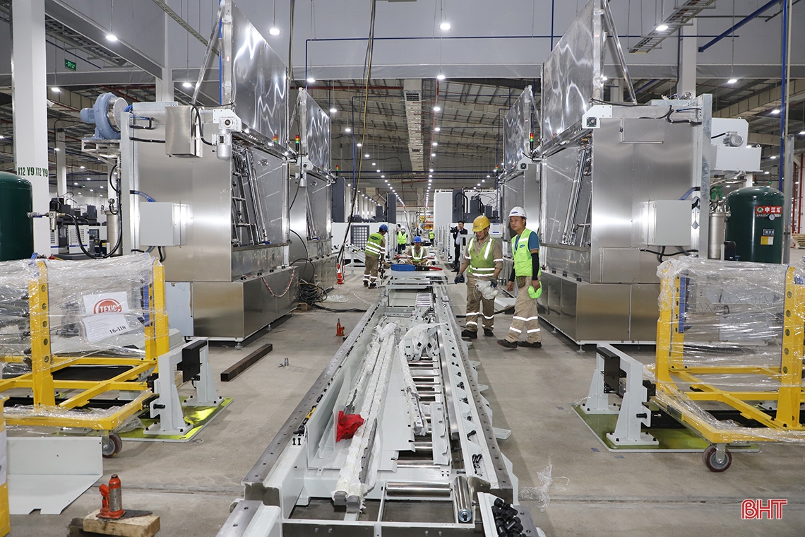Chủ tịch UBND tỉnh kiểm tra sản xuất, tiến độ các dự án trọng điểm ở TX Kỳ Anh