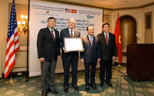 thanh lap dai hoc fulbright viet nam