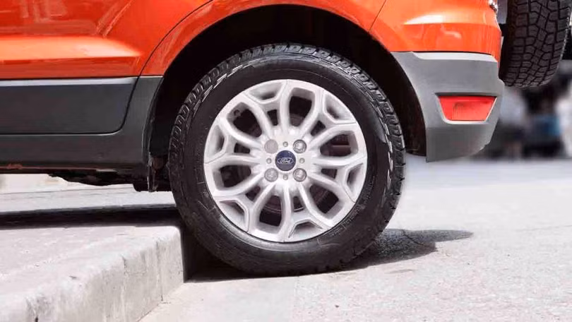 Những bộ phận dễ hỏng nhất trên ô tô nếu chủ xe không để ý
