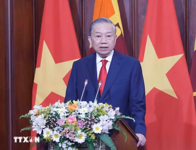 Tổng Bí thư, Chủ tịch nước Tô Lâm phát biểu tại buổi gặp gỡ báo chí nhân chuyến thăm cấp Nhà nước Sri Lanka. (Ảnh: Thống Nhất/TTXVN)