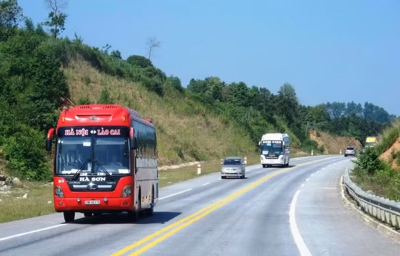Những tuyến cao tốc 2 làn xe cần được ưu tiên đầu tư lên quy mô cao tốc hoàn chỉnh để bảo đảm an toàn giao thông. (Ảnh: Việt Hùng/Vietnam+)