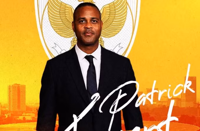 Patrick Kluivert được giao nhiệm vụ giúp Indonesia dự World Cup. Ảnh: Bola