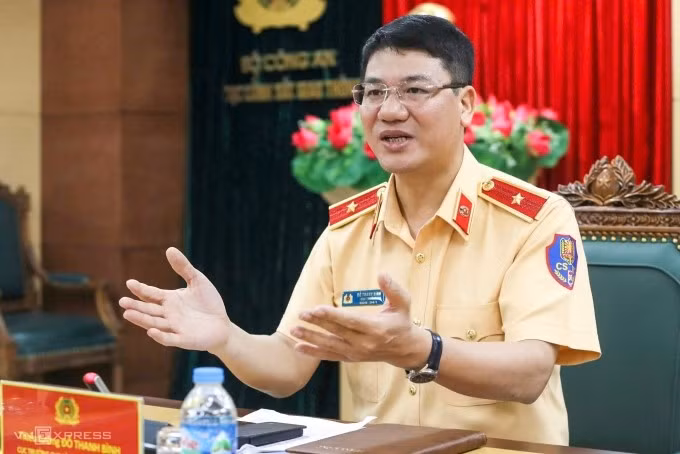 Thiếu tướng Đỗ Thanh Bình chia sẻ một số hướng đi của cảnh sát giao thông trong thời gian tới. Ảnh: Việt An