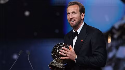 Harry Kane đã trở thành chủ nhân mới của Quả Bóng Vàng.