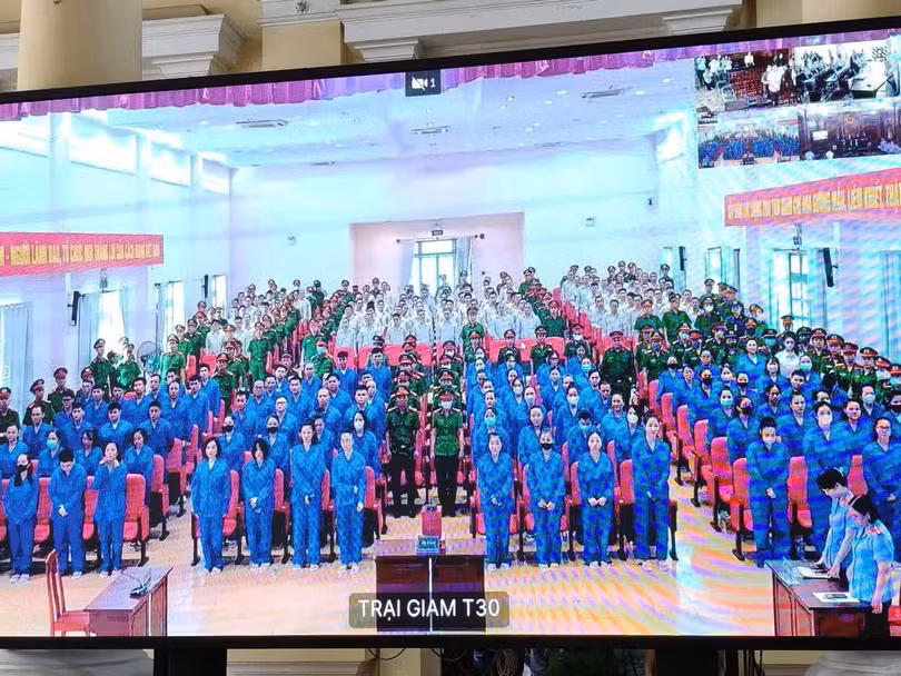 Các bị cáo nghe tuyên án tại điểm cầu Trại giam Chí Hòa (T30)