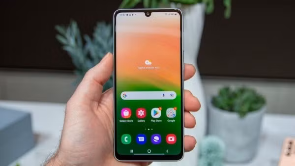 Tùy vào mức độ hỏng và công nghệ màn hình có thể sửa chữa được hay không
