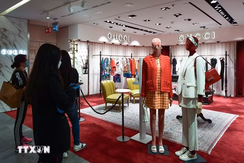 gucci.jpg