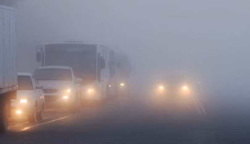 Đèn sương mù thường đặt ở vị trí thấp hơn phía dưới cản trước hoặc phía sau xe