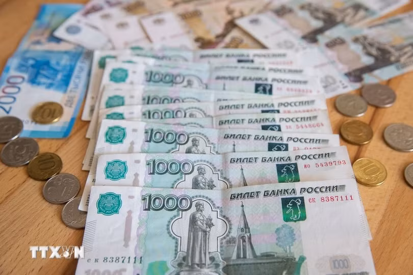 dong-ruble.jpg