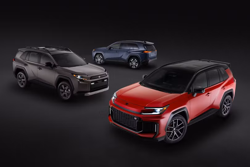 Thế hệ thứ 6 của Toyota RAV4 được phát triển trên nền tảng TNGA-K, giúp tối ưu độ cứng chắc, khả năng cách âm và cảm giác lái thoải mái. Xe được thiết kế với 3 phong cách thiết kế Core, Rugged và Sport.