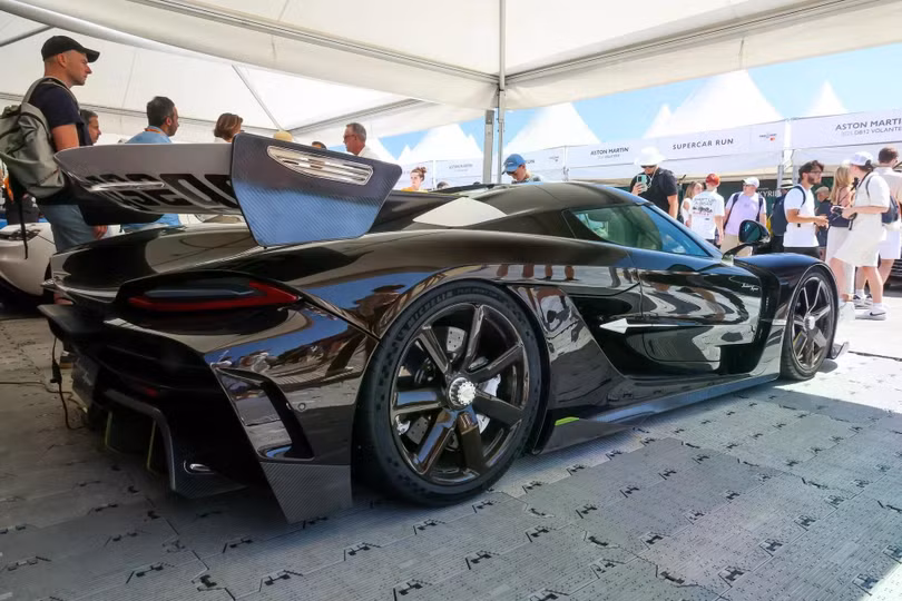 koenigsegg-sadair-s-spear-2.jpg