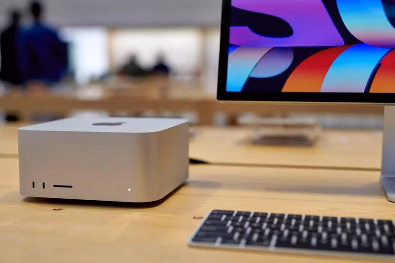 Mẫu máy để bàn Mac Studio. Ảnh: Bloomberg.
