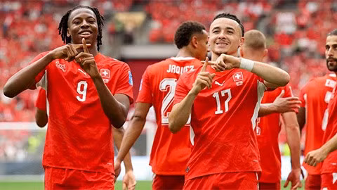 Thụy Sĩ vào vòng knock-out World Cup 2026 với ngôi đầu bảng B.