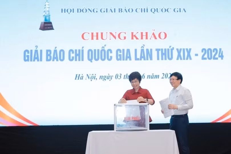 vna-potal-khai-mac-cham-chung-khao-giai-bao-chi-quoc-gia-lan-thu-19-nam-2024-8070172.jpg