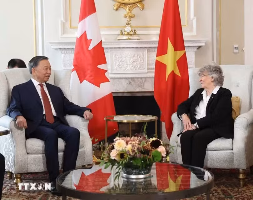 Tổng Bí thư, Chủ tịch nước Tô Lâm hội kiến với Toàn quyền Canada Louise Arbour. (Ảnh: Thống Nhất/TTXVN)