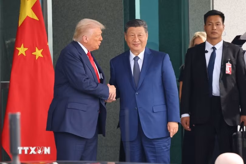 trump-tap-can-binh2.jpg