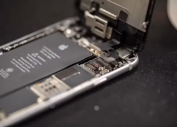 Giải pháp thay pin chính hãng cho iPhone