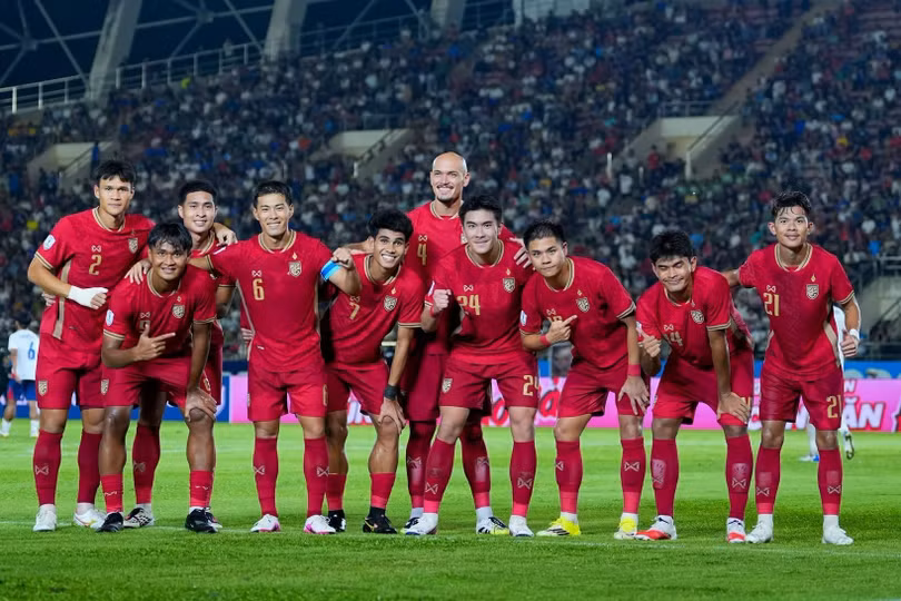 Thái Lan hoàn toàn làm chủ thế trận dù đá trên sân khách.