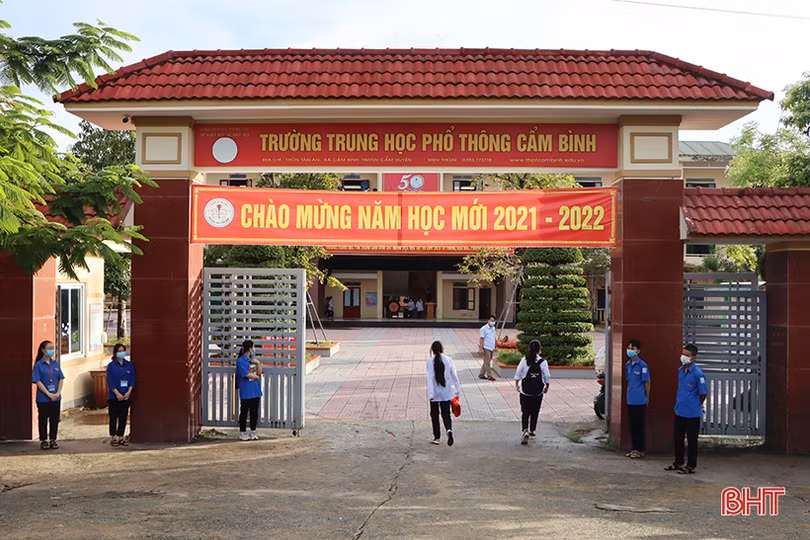 Ngày đến trường đầu tiên trong năm học mới tại Hà Tĩnh