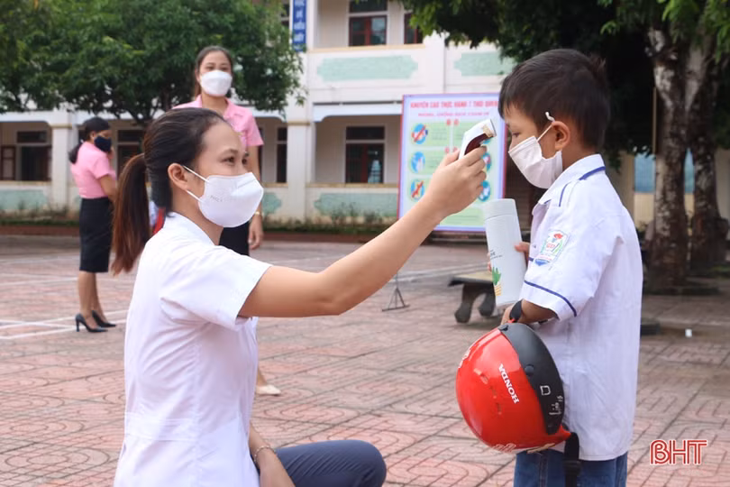 Ngày đến trường đầu tiên trong năm học mới tại Hà Tĩnh