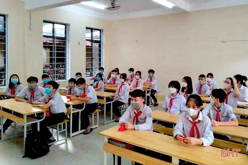 Ngày đến trường đầu tiên trong năm học mới tại Hà Tĩnh