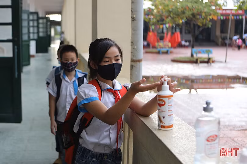 Ngày đến trường đầu tiên trong năm học mới tại Hà Tĩnh