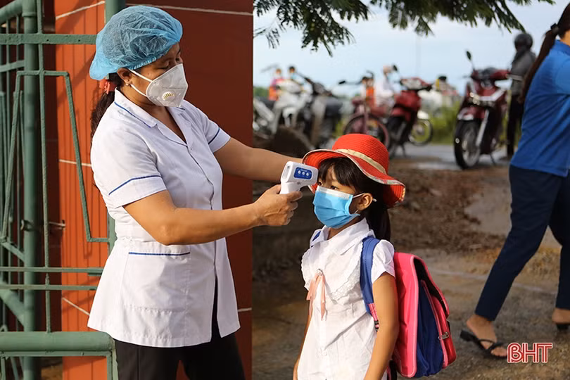 Ngày đến trường đầu tiên trong năm học mới tại Hà Tĩnh