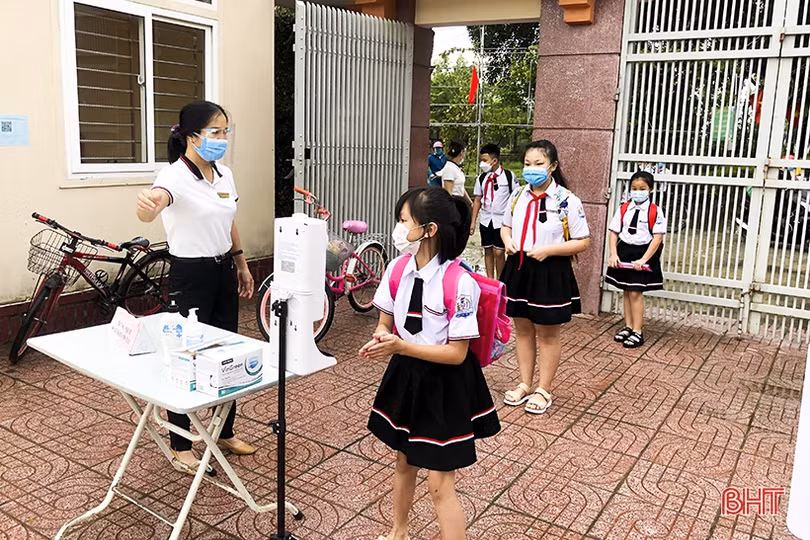 Ngày đến trường đầu tiên trong năm học mới tại Hà Tĩnh