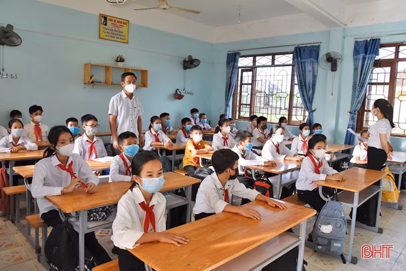 Ngày đến trường đầu tiên trong năm học mới tại Hà Tĩnh