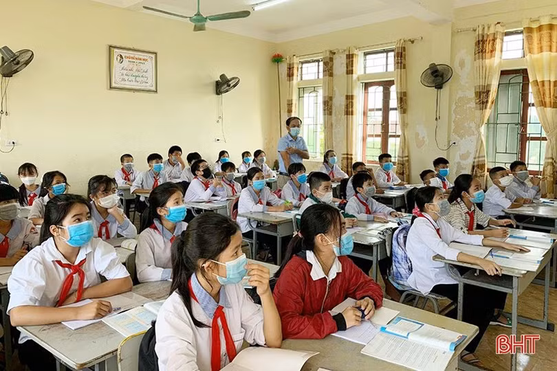 Ngày đến trường đầu tiên trong năm học mới tại Hà Tĩnh