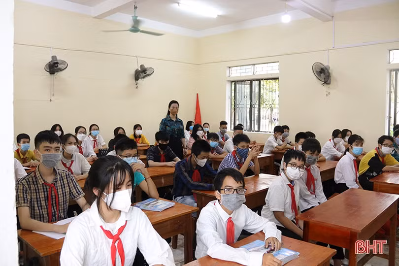 Ngày đến trường đầu tiên trong năm học mới tại Hà Tĩnh