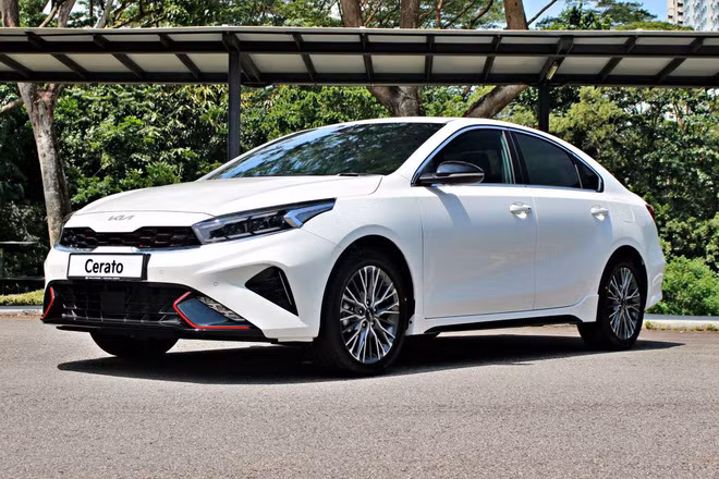 Trải nghiệm thực tế Kia Cerato 2022 tiêu chuẩn ra mắt Việt Nam