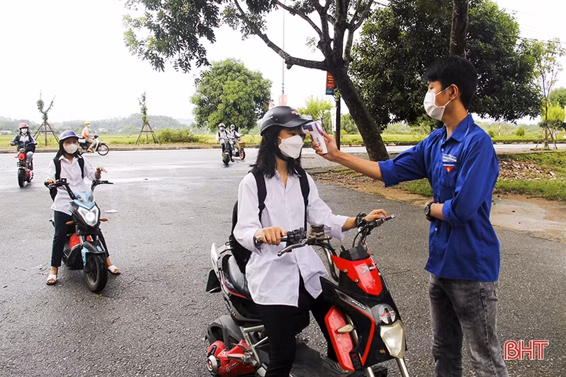 Ngày đến trường đầu tiên trong năm học mới tại Hà Tĩnh