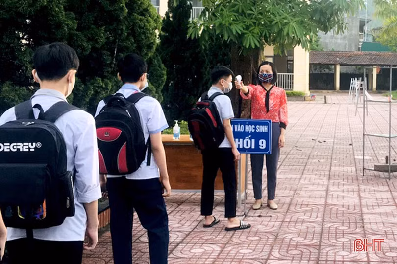 Ngày đến trường đầu tiên trong năm học mới tại Hà Tĩnh