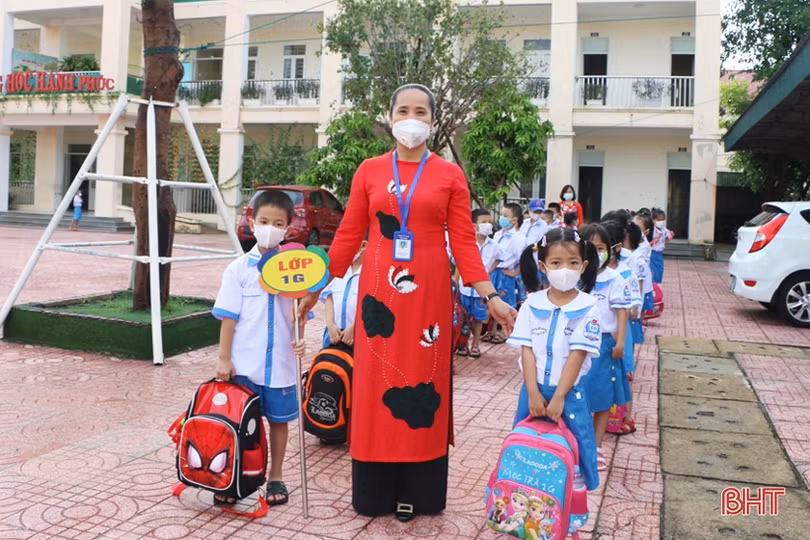 Ngày đến trường đầu tiên trong năm học mới tại Hà Tĩnh