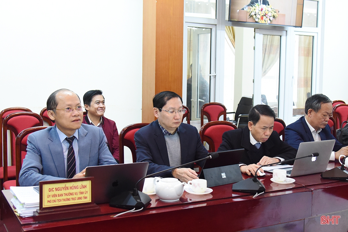 Tổng Bí thư: Tranh thủ thời cơ, vững vàng vượt khó, hoàn thành thắng lợi nhiệm vụ năm 2023