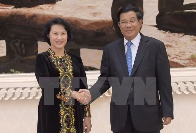 chu tich quoc hoi nguyen thi kim ngan hoi kien thu tuong campuchia