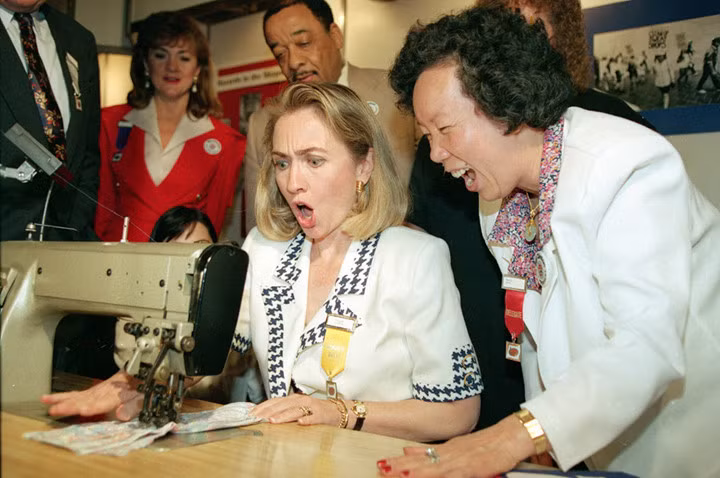 anh ba hillary tre trung ben chong trong chien dich tranh cu 1992
